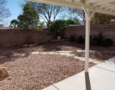 5805 Briar Rose Lane - Photo Thumbnail 6