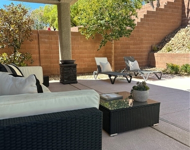 11106 Evvie Lane - Photo Thumbnail 39