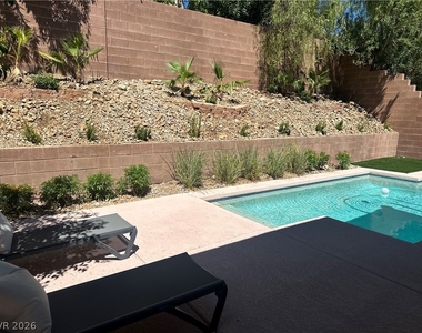 11106 Evvie Lane - Photo Thumbnail 43