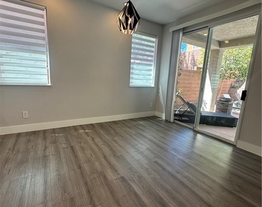 11106 Evvie Lane - Photo Thumbnail 10