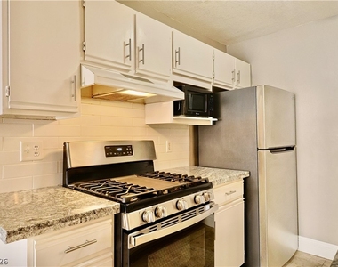 2200 S Fort Apache Road - Photo Thumbnail 8