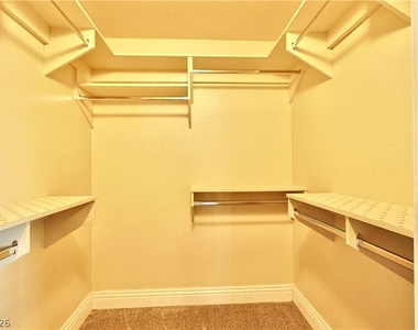 2200 S Fort Apache Road - Photo Thumbnail 10