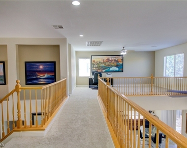 8925 Monte Oro Drive - Photo Thumbnail 40