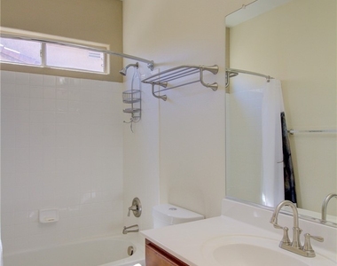 8925 Monte Oro Drive - Photo Thumbnail 32