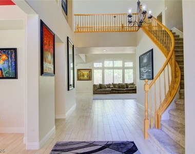 8925 Monte Oro Drive - Photo Thumbnail 14