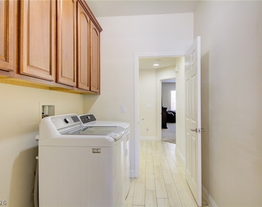 8925 Monte Oro Drive - Photo Thumbnail 47