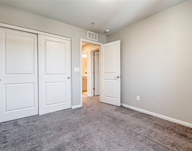 73 Alamere Falls Drive - Photo Thumbnail 21