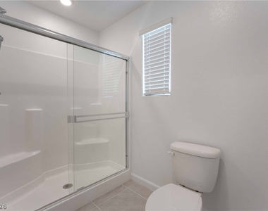 871 Watford Place - Photo Thumbnail 13