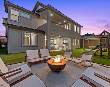 11966 Rockview Point Street - Photo Thumbnail 1