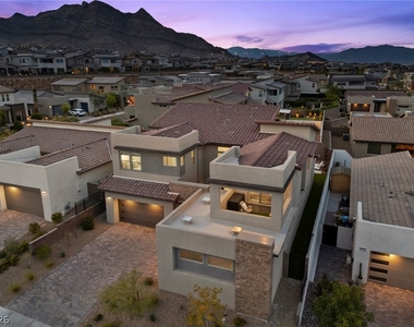 11966 Rockview Point Street - Photo Thumbnail 17