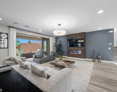 11966 Rockview Point Street - Photo Thumbnail 27