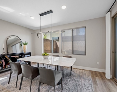 11966 Rockview Point Street - Photo Thumbnail 6