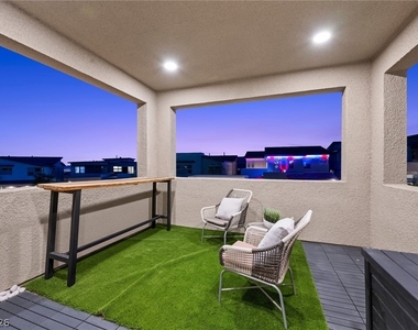 11966 Rockview Point Street - Photo Thumbnail 15