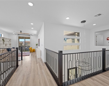 11966 Rockview Point Street - Photo Thumbnail 8