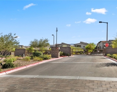 11966 Rockview Point Street - Photo Thumbnail 57