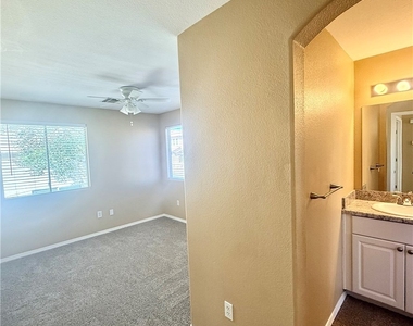 10437 Concetta Avenue - Photo Thumbnail 23