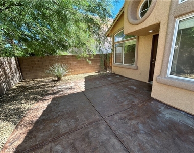 10404 Horseback Ridge Avenue - Photo Thumbnail 26