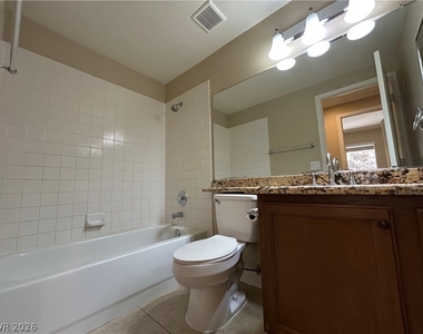 10404 Horseback Ridge Avenue - Photo Thumbnail 13