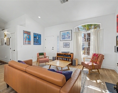 679 Scenic Tierra Lane - Photo Thumbnail 4