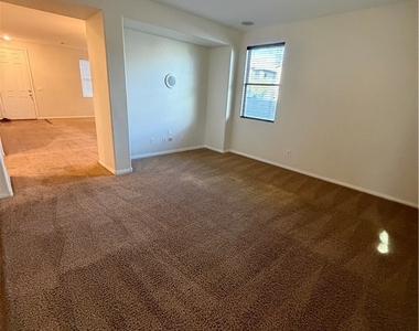 3441 Visionary Bay Avenue - Photo Thumbnail 6