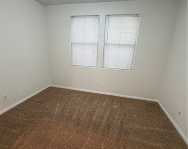 3441 Visionary Bay Avenue - Photo Thumbnail 4