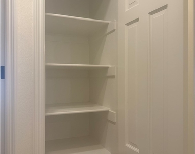 3163 Lido Isle Court - Photo Thumbnail 21