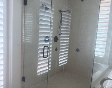 3163 Lido Isle Court - Photo Thumbnail 40