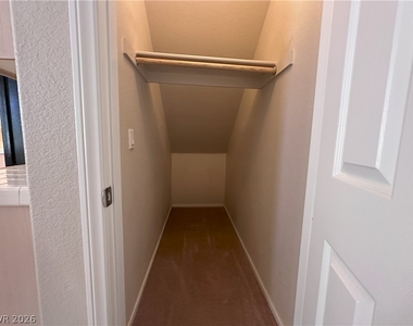 2268 Ramsgate Drive - Photo Thumbnail 16