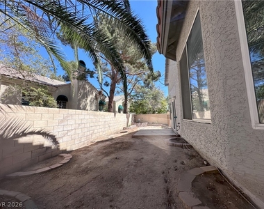 2268 Ramsgate Drive - Photo Thumbnail 11