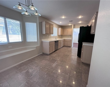 2268 Ramsgate Drive - Photo Thumbnail 15