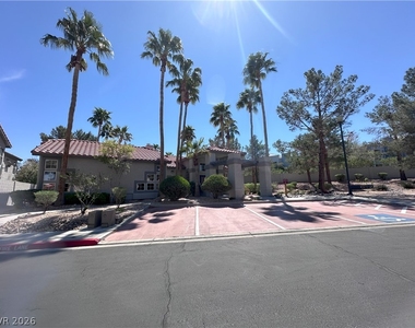 2268 Ramsgate Drive - Photo Thumbnail 39