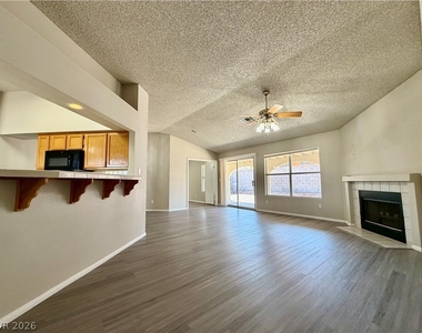 381 Verbena Avenue - Photo Thumbnail 3
