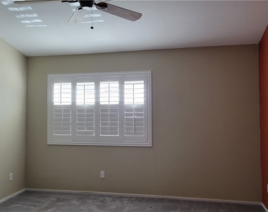1147 Light Sky Avenue - Photo Thumbnail 11