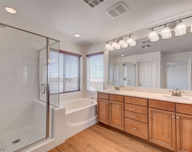 6820 Rolling Boulder Street - Photo Thumbnail 10