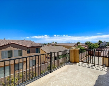 6820 Rolling Boulder Street - Photo Thumbnail 13
