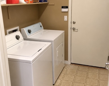 5721 E Ailanto Avenue - Photo Thumbnail 17