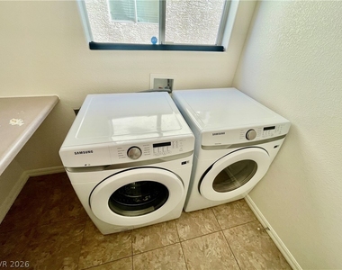 4748 Hamburg Street - Photo Thumbnail 32