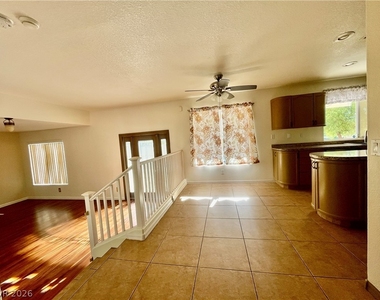 4748 Hamburg Street - Photo Thumbnail 37