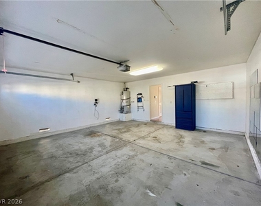 4748 Hamburg Street - Photo Thumbnail 50