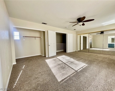 4748 Hamburg Street - Photo Thumbnail 10