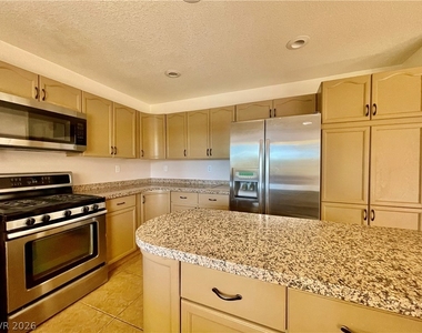 4748 Hamburg Street - Photo Thumbnail 39