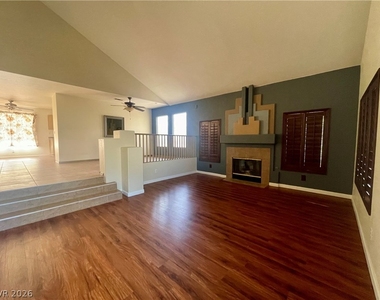 4748 Hamburg Street - Photo Thumbnail 48