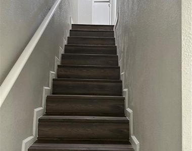 3502 Rio Robles Drive - Photo Thumbnail 9