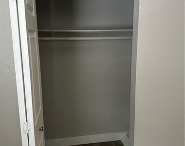 3502 Rio Robles Drive - Photo Thumbnail 5
