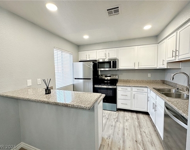 5080 Indian River Drive - Photo Thumbnail 7