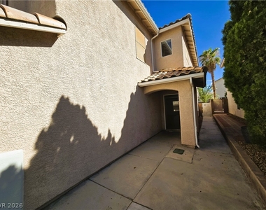 9473 W Diablo Drive - Photo Thumbnail 2