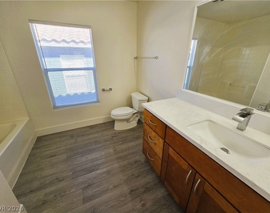 9473 W Diablo Drive - Photo Thumbnail 13