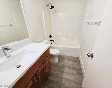 9473 W Diablo Drive - Photo Thumbnail 19