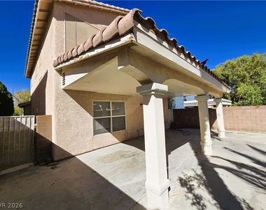 9473 W Diablo Drive - Photo Thumbnail 4