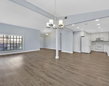 3864 Alice Lane - Photo Thumbnail 3